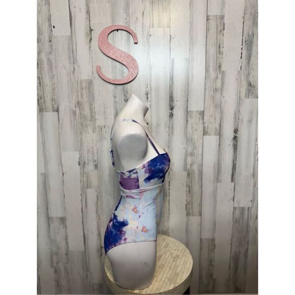 One piece swimsuit size small - Picture 3 of 5